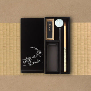 Japanese premium calligraphy bruch pens with Maki-e decoration