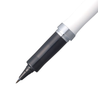Tip of a kuretake ZIG letter pen cocoiro superior in color bone china on a white background - Shibuya Stationery Store