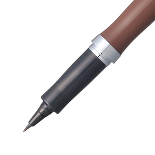 Tip of a kuretake ZIG letter pen cocoiro superior in color espresso on a white background - Shibuya Stationery Store